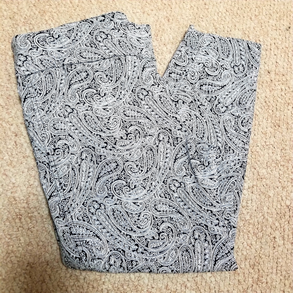 Back White Paisley High Waist Ankle Pants